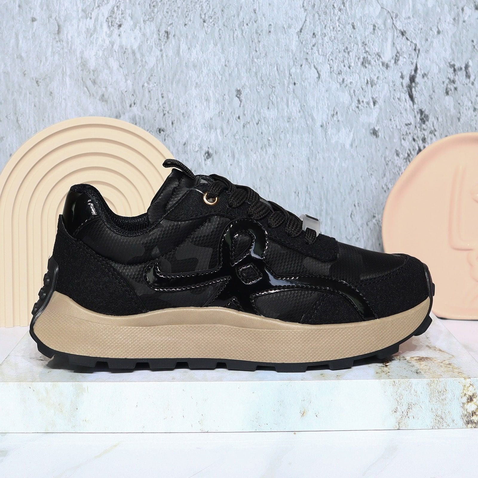 Tenis negro para mujer TA1101
